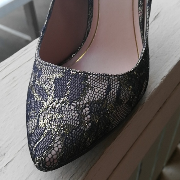 Enzo Angiolini lace gold and black heels - Picture 6 of 8